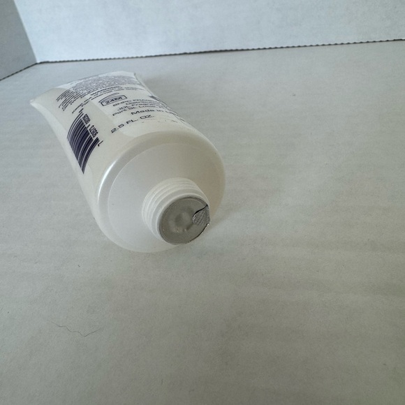 New Beverly Hills Polo Club Blue Energizing Shower Gel for Men 2.5 oz BHPC - Picture 5 of 5